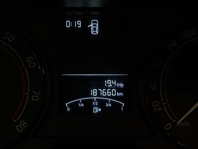 Автомобиль