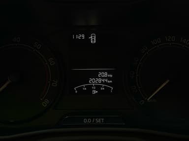 Автомобиль