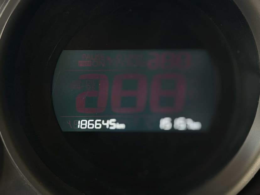 Автомобиль