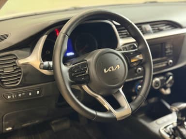 Автомобиль