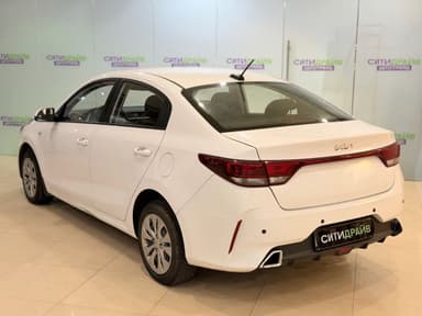 Автомобиль