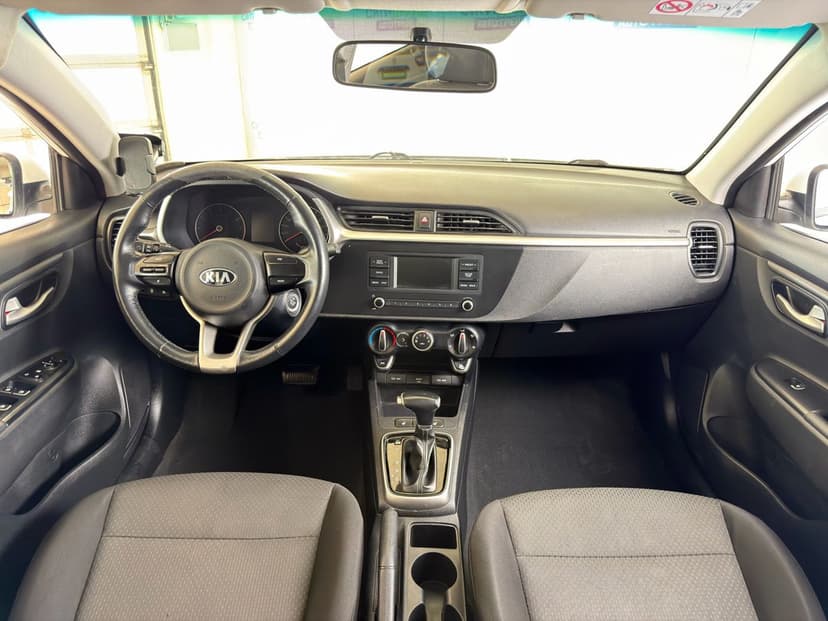 Автомобиль