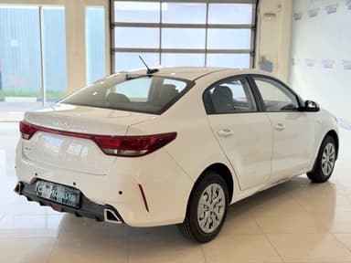 Автомобиль
