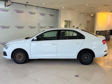 Автомобиль