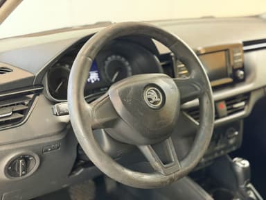 Автомобиль