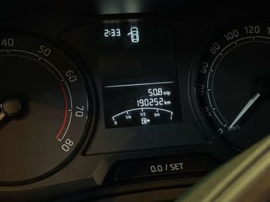 Автомобиль