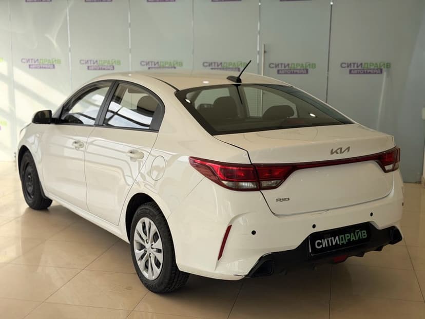 Автомобиль