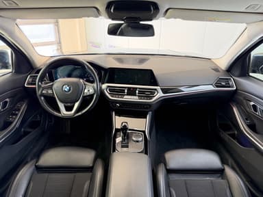 Автомобиль