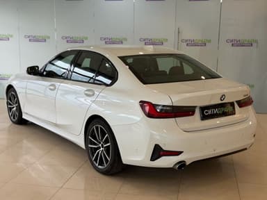 Автомобиль