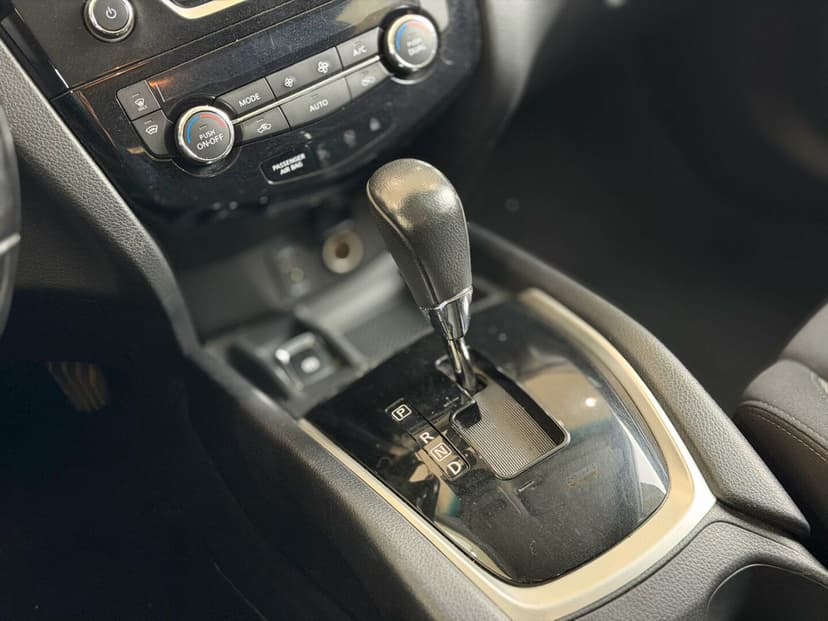 Автомобиль