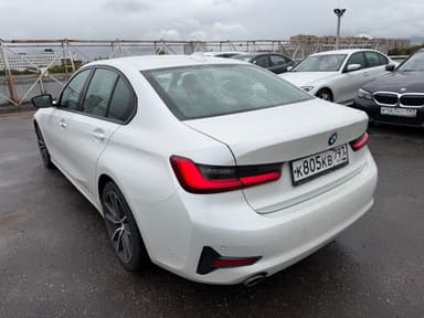 Автомобиль