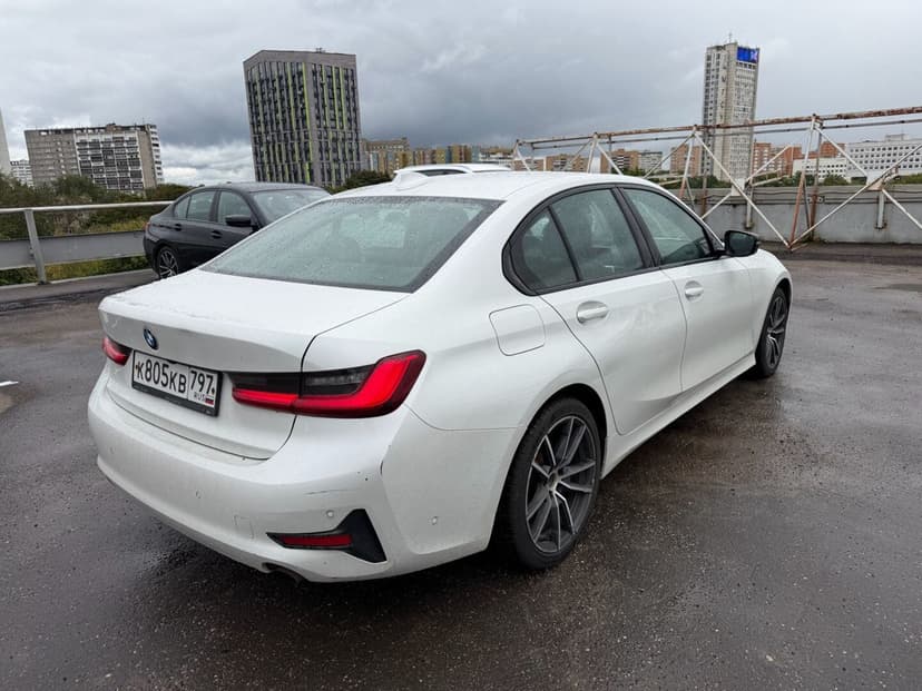 Автомобиль
