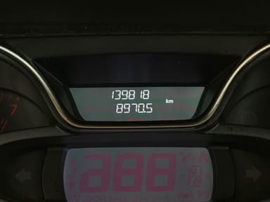 Автомобиль