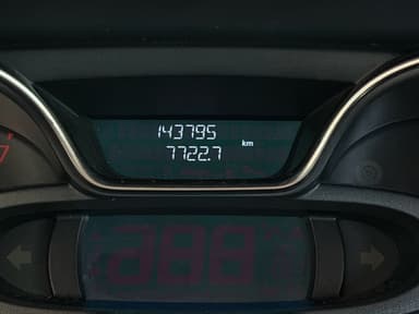 Автомобиль