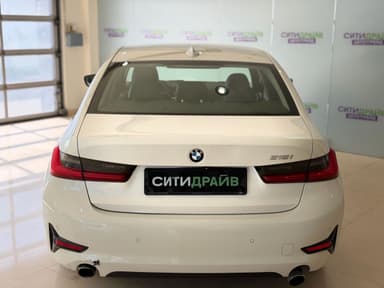 Автомобиль