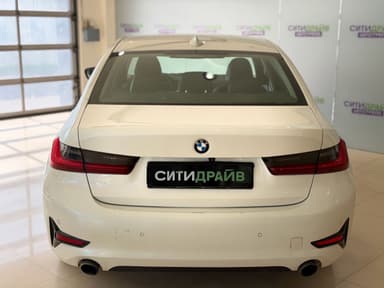 Автомобиль