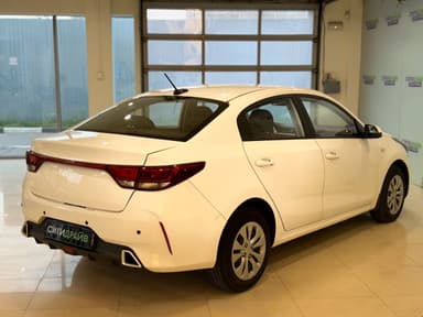 Автомобиль