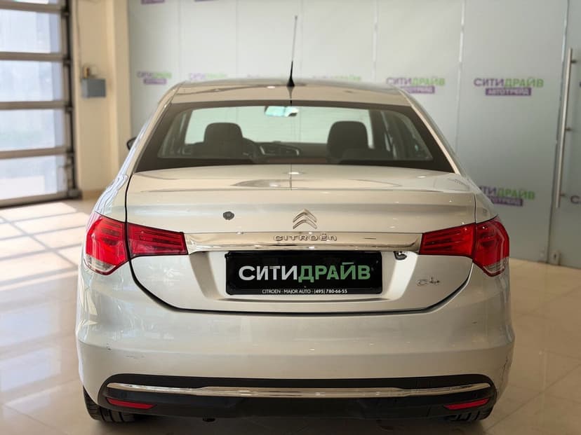 Автомобиль