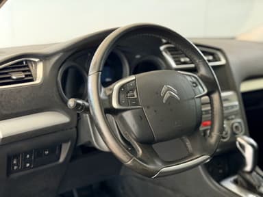 Автомобиль