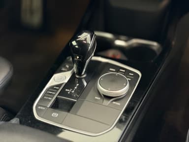Автомобиль