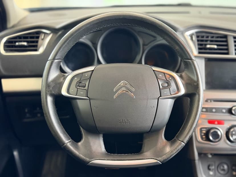 Автомобиль