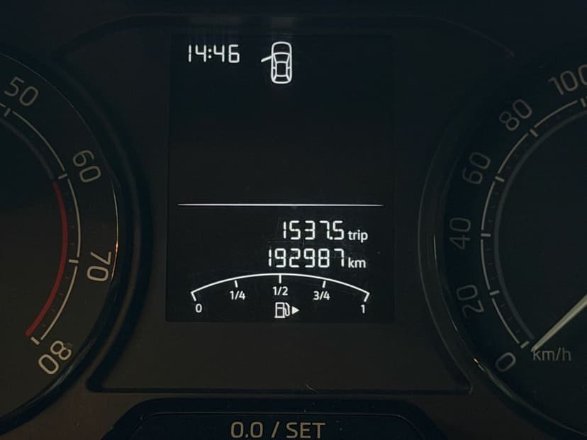 Автомобиль
