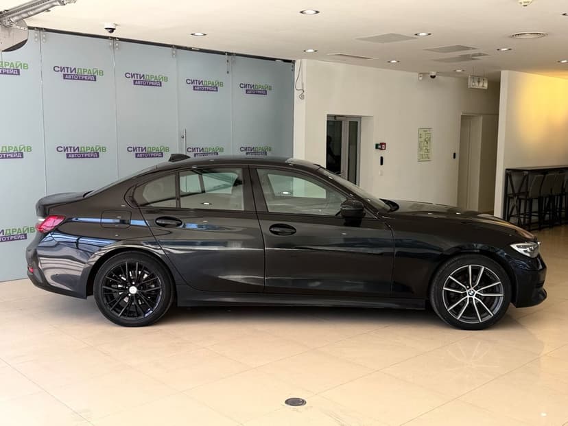 Автомобиль