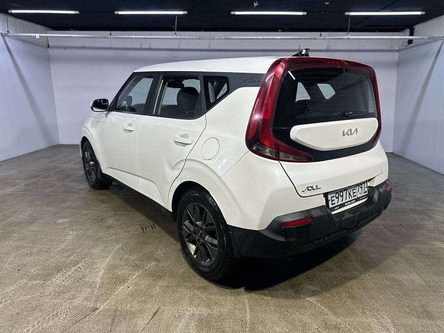 Kia Soul, III, Белый, 2021, 1500000