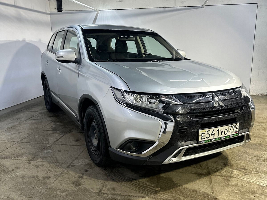 Mitsubishi Outlander, III Рестайлинг 3, Серый, 2021, 1850000